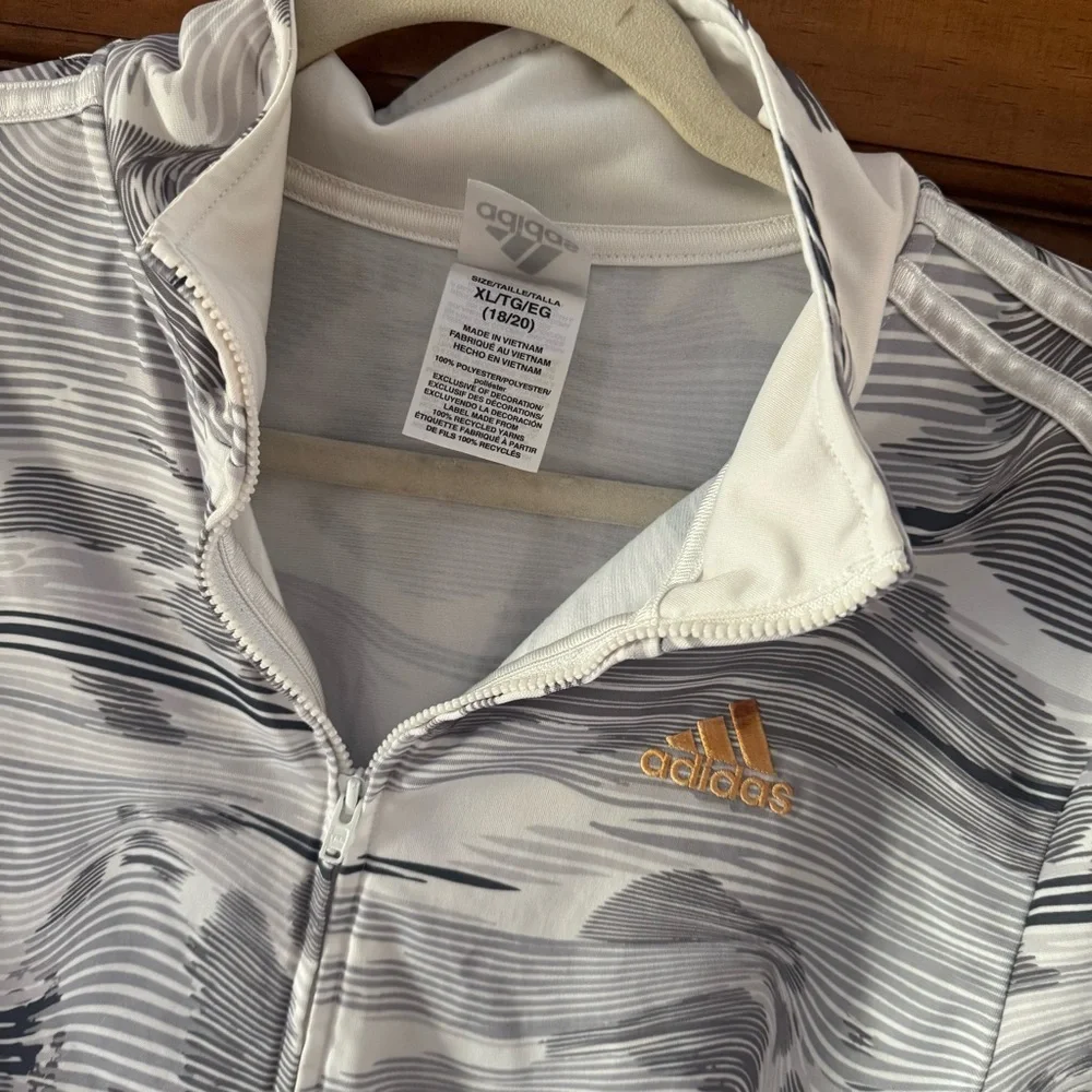 Adidas Track Jacket Youth Size XL 18/20 Gray White Stripe Full Zip Lightweight